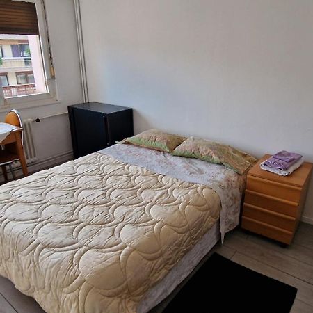 Chambre Double Privee, Appartement Partage Annemasse Exteriör bild